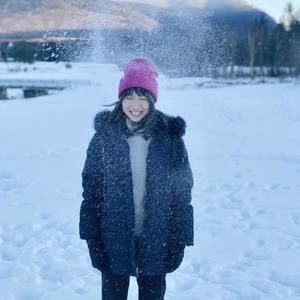 Meet your Posher, Hui